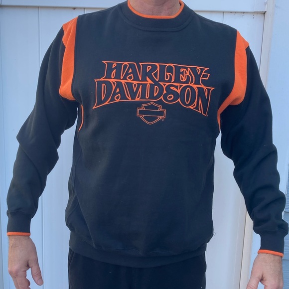 Harley-Davidson Other - Authentic Harley-Davidson Sweatshirt   Size M